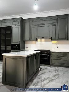 Nimarchy.com - کابینت نئوکلاسیک سبز پروژه نیمارکی در رشت